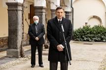 Predsednik republike Pahor in nadškof Zore izmenjala zamisli o simbolnem in pietetnem poklonu žrtvam epidemije