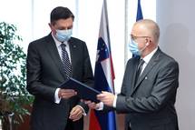 Predsednik republike se je danes na povabilo predsednika Sodnega sveta Vladimirja Horvata udeležil seje Sodnega sveta