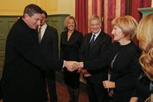 Predsednik Pahor na prireditvi Ona ali On v Postojni: 