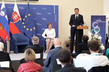 Predsednik republike otvoril slovensko-slovaški poslovni forum