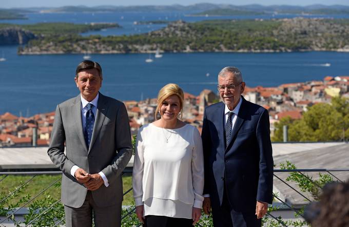 Trilateralno srečanje predsednikov Slovenije, Avstrije in Hrvaške v Šibeniku