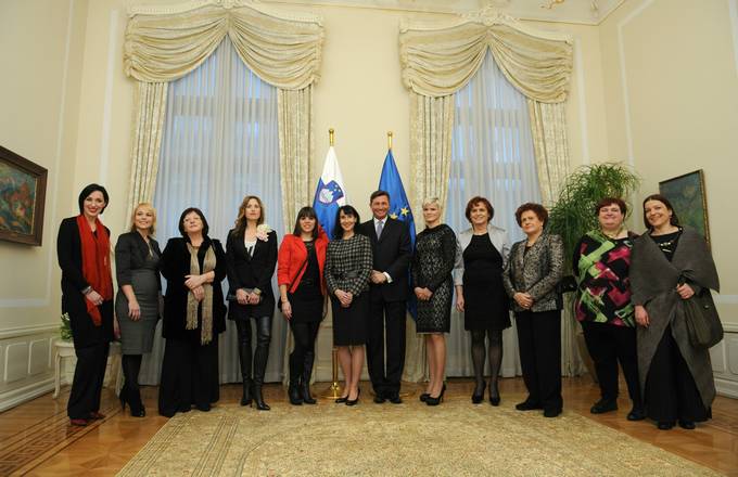 Predsednik republike Borut Pahor in gospa Tanja Pečar sprejela kandidatke za Slovenko leta