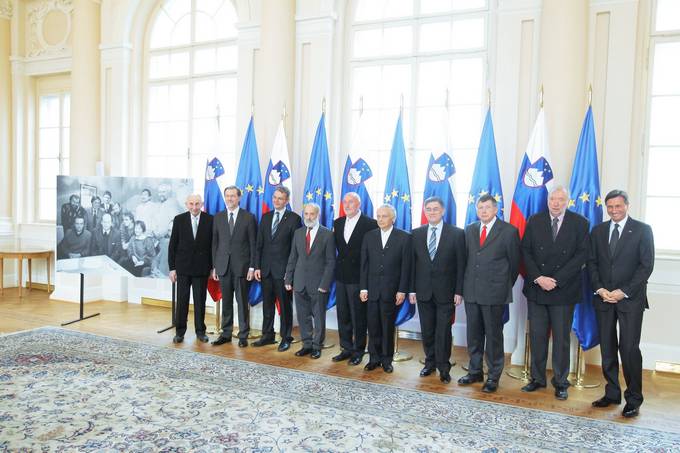 Predsednik Republike Slovenije Borut Pahor je priredil sprejem za udeležence ustanovnega sestanka koalicije DEMOS, ob 25. obletnici tega za proces demokratizacije in osamosvojitve Slovenije pomembnega dogodka