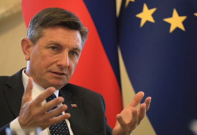 Pogovor predsednika Pahorja za sobotno prilogo časopisa Večer