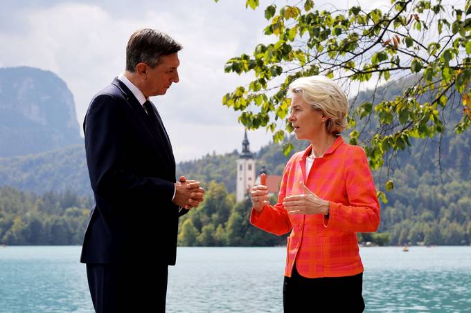 Bilateralno srečanje predsednika Pahorja in predsednice Evropske Komisije Von der Leyen