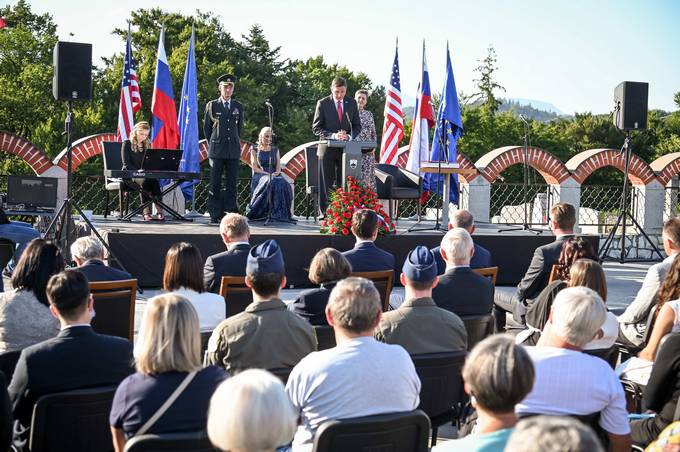 Predsednik Pahor slavnostni govornik na tradicionalni slovesnosti »Dan slovensko-ameriškega prijateljstva« v Andražu nad Polzelo