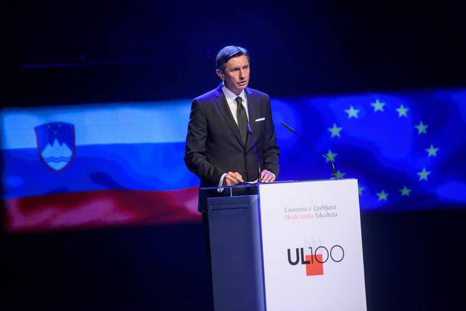 Predsednik Pahor na slavnostni prireditvi "Nemogoče telo" v počastitev stote obletnice Medicinske fakultete Univerze v Ljubljani