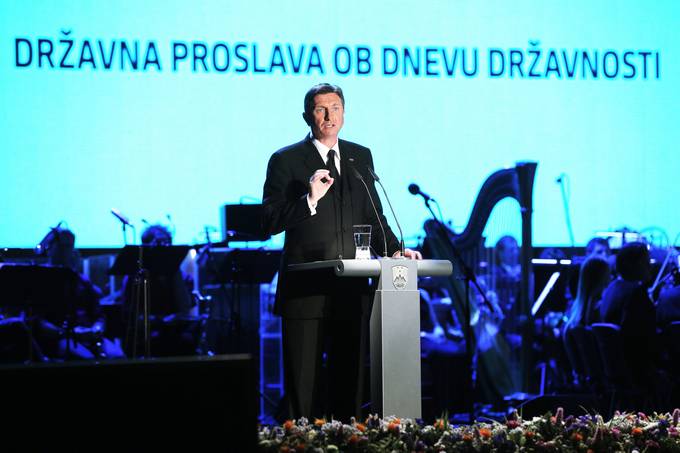 Predsednik republike na osrednji slovesnosti ob dnevu državnosti in 25. obletnici osamosvojitve Slovenije