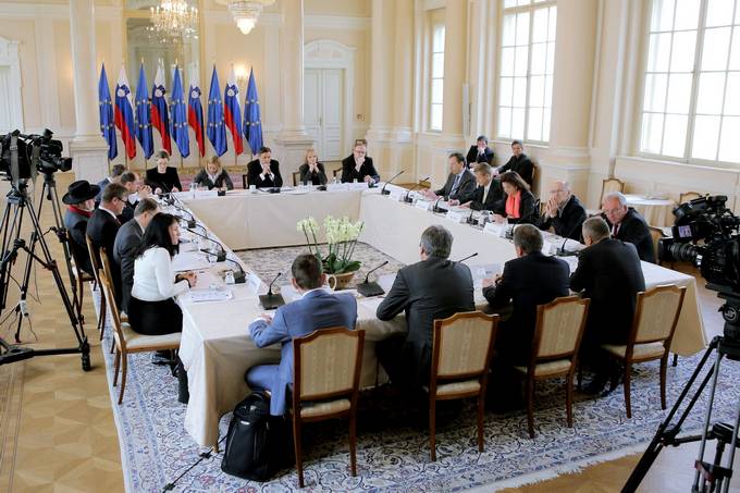 Predsednik Pahor gostil konferenco "Slovenija 2030 - o prihodnosti Evropske unije in Slovenije v njej"