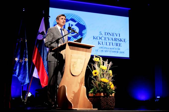 Predsednik republike Borut Pahor je v Kočevju otvoril letošnje Dneve kočevarske kulture