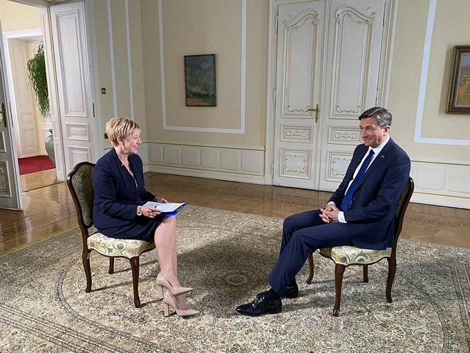 Pogovor predsednika Republike Slovenije Boruta Pahorja za Televizijo Slovenija, oddajo Odmevi