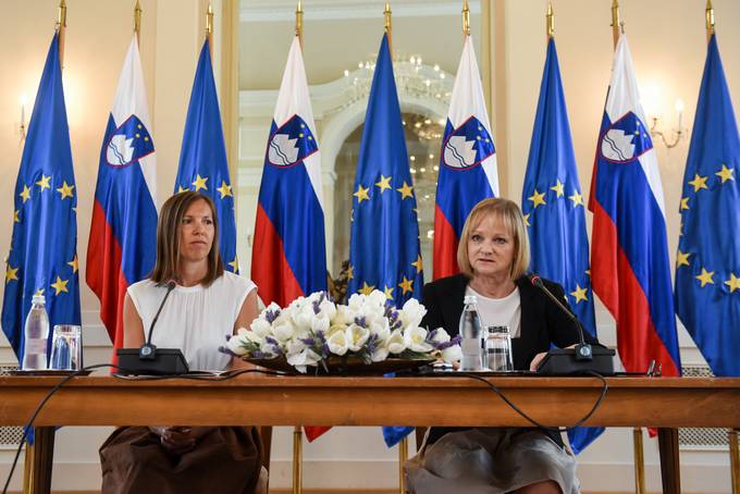 Kandidatka za ustavno sodnico doc. dr. Špelca Mežnar, predavateljica na Mednarodni fakulteti za družbene in poslovne vede v Celju