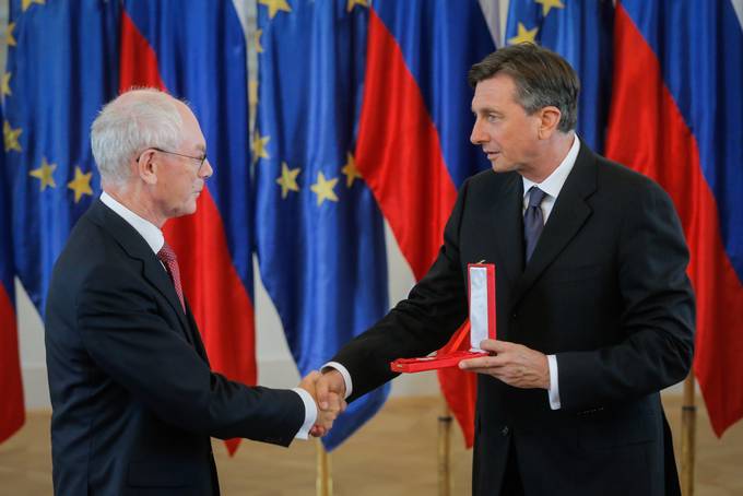 Predsednik Pahor vročil red za izredne zasluge nekdanjemu predsedniku ES Hermanu Van Rompuyu