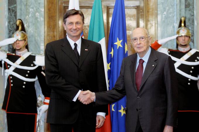 Predsednik Republike Slovenije Borut Pahor se danes mudi na državniškem obisku v Italijanski republiki, kjer ga gosti predsednik Italijanske republike Giorgio Napolitano