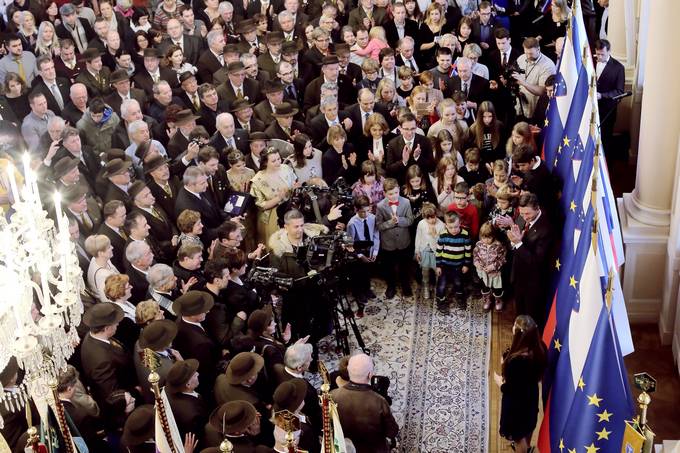 Dan odprtih vrat ob dnevu samostojnosti in enotnosti in sprejem ob razglasitvi svetovnega dneva čebel