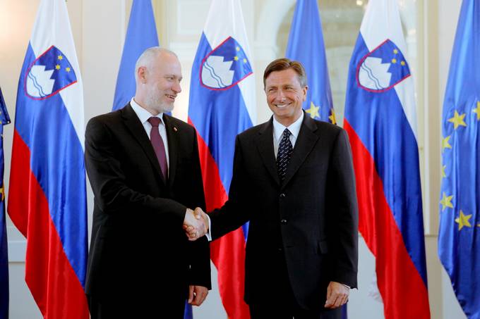 Predsednik Republike Slovenije Borut Pahor se je danes na delovnem pogovoru srečal s predsednikom Državnega zbora Republike Slovenije dr. Milanom Brglezom