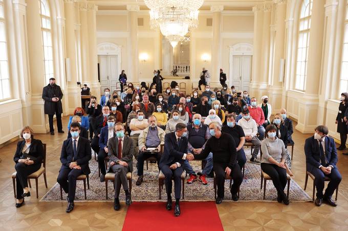 Predsednik Pahor: "Danes za neustavno dejanje izbrisa prevzemamo moralno odgovornost in ga privzemamo v kolektivni zgodovinski spomin"