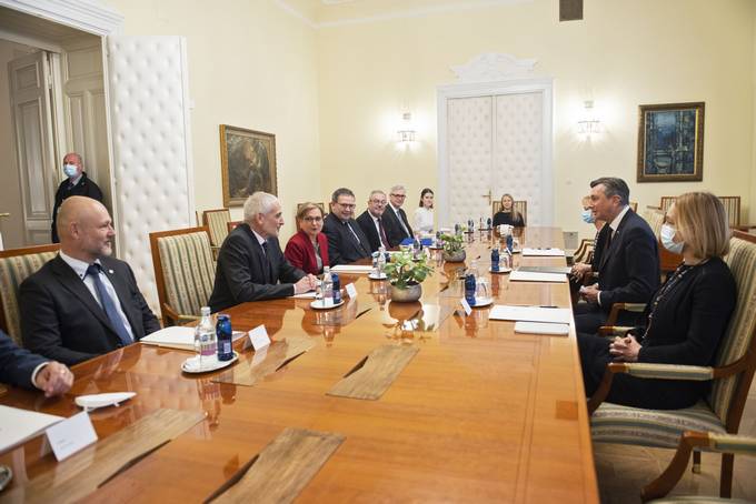 Predsednik republike je sprejel Odbor mreže predsednikov Vrhovnih sodišč EU