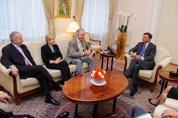 Predsednik republike Borut Pahor je sprejel Thomasa Harkina, ameriškega senatorja slovenskega rodu iz zvezne države Iowa.