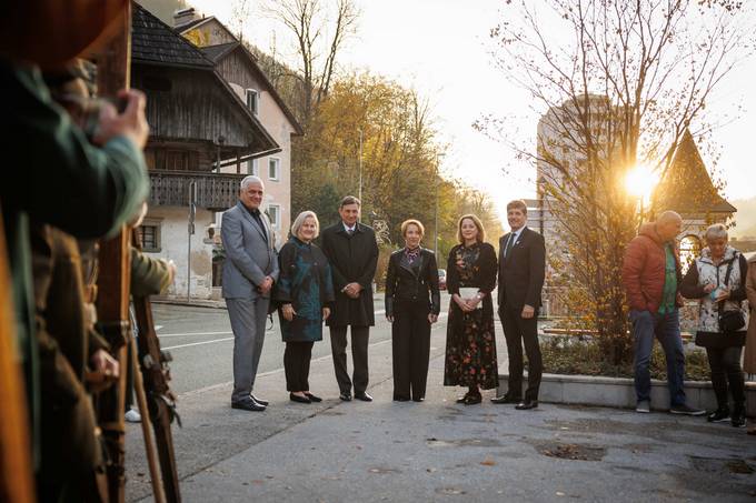 Predsednik Republike Slovenije Borut Pahor se je danes popoldan udeležil slovesnosti ob odprtju stalne razstave »Mateja je zlata!«, ki bo od danes naprej na ogled v Tržiškem muzeju