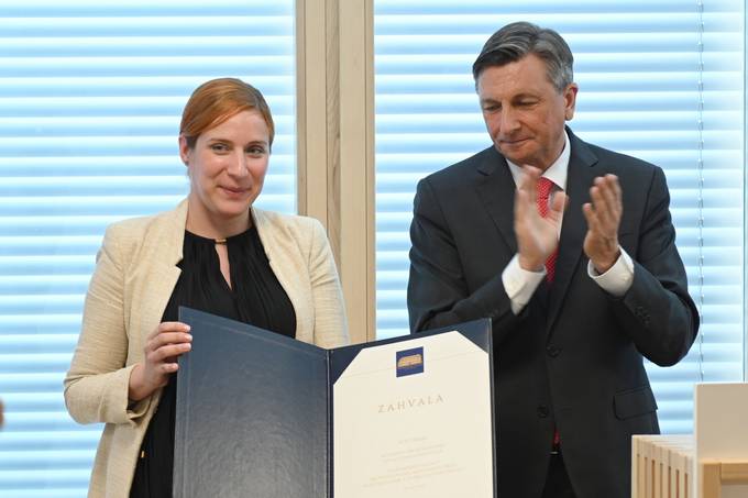 Predsednik Pahor ob 30-letnici vročil Zahvalo Skupnosti občin Slovenije in izrazil hvaležnost za njihovo neprecenljivo delo v lokalni skupnosti