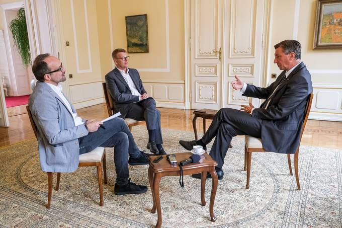 Pogovor predsednika republike za Primorske novice in Primorski dnevnik