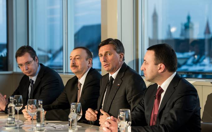 Predsednik Pahor drugi dan udeležbe na Münchenski varnostni konferenci vodil panel o nerešenih konfliktih v Evropi