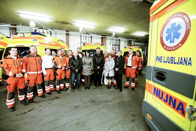 Predsednik republike in gospa Tanja Pečar sta obiskala dežurno ekipo Reševalne postaje UKC Ljubljana
