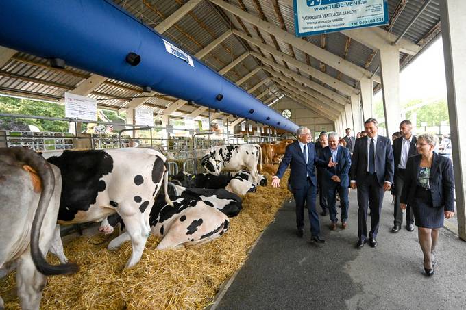 Predsednik Pahor na odprtju jubilejnega 60. mednarodnega kmetijsko-živilskega sejma AGRA Pomurskemu sejmu vročil Zahvalo predsednika Republike Slovenije