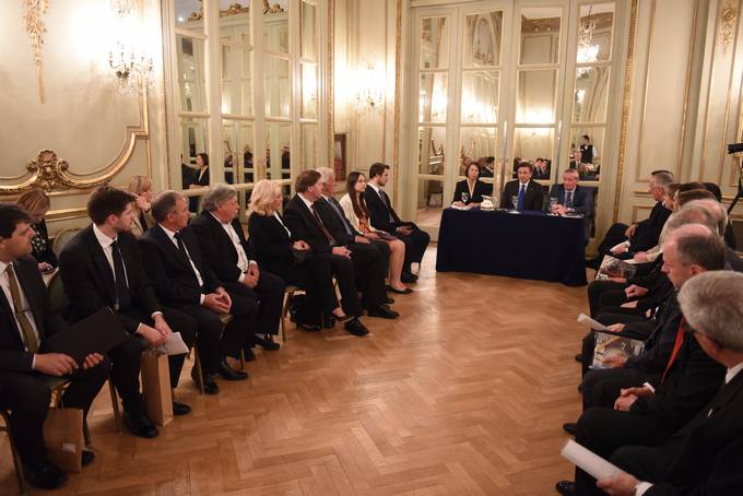 Predsednik republike na enem mestu z vsemi predstavniki vseh slovenskih društev v Argentini