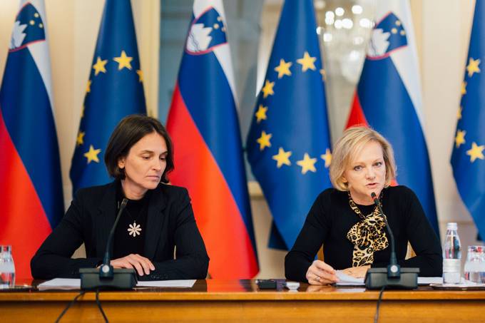 Generalna sekretarka Urada predsednika republike Nataša Kovač je na novinarski konferenci pojasnila potek postopka imenovanja novega predsednika KPK