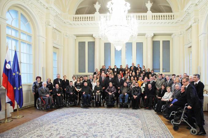 Sprejem ob mednarodnem dnevu invalidov v Predsedniški palači