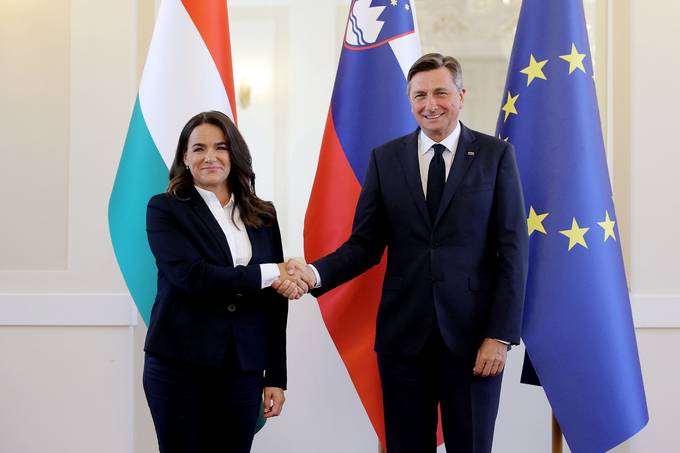 Predsednik Pahor na uradnem obisku v Sloveniji gosti predsednico republike Madžarske Katalin Novák