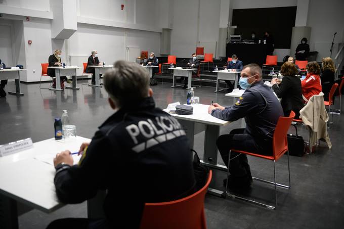 Predsednik Republike Slovenije Borut Pahor je danes obiskal Brežice in se sestal s štabom Civilne zaščite za Posavje