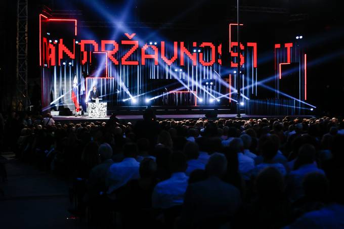 Govor predsednika Republike Slovenije Boruta Pahorja na osrednji počastitvi dneva državnosti in 26. obletnici osamosvojitve Slovenije