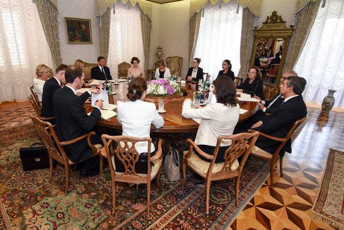 Predsednik Republike Slovenije Borut Pahor in predsednik Republike Bolgarije Rosen Plevneliev na plenarnem pogovoru