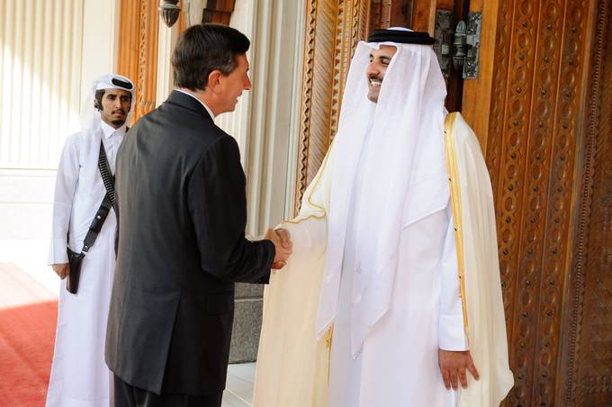 Predsednik republike Borut Pahor se na povabilo katarskega emirja Tamima bin Hamada bin Khalifa Al Thanija mudi na tridnevnem delovnem obisku v Katarju