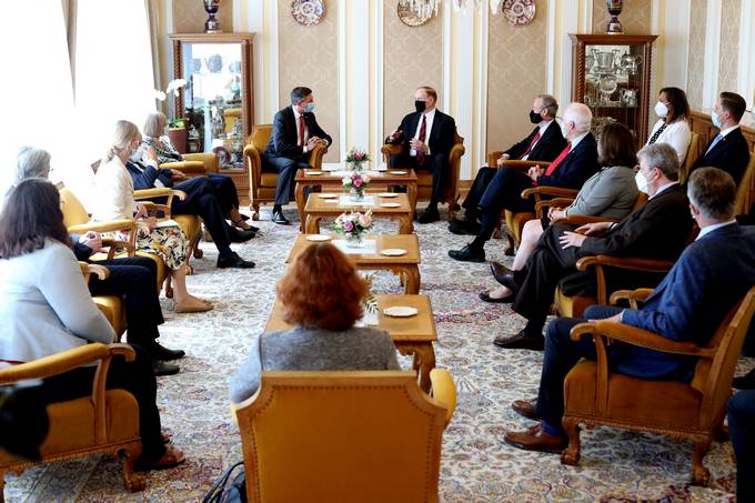 Predsednik republike je ob dnevu slovensko-ameriškega prijateljstva priredil sprejem za člane Senata Združenih držav Amerike, ki so obiskali Slovenijo