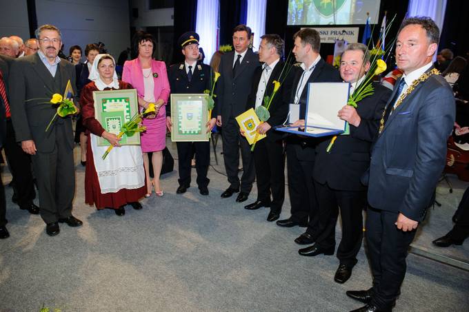 Predsednik republike Borut Pahor se je udeležil slavnostne akademije ob občinskem prazniku Občine Velike Lašče.