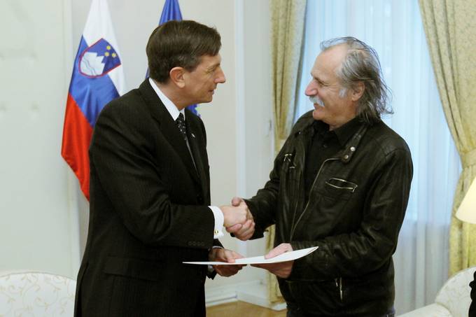 Predsednik republike Borut Pahor Radetu Šerbedžiji predal listino o častnem pokroviteljstvu nad Bled Film Festivalom 2015