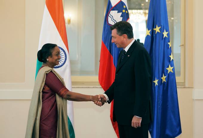 Predsednik republike Borut Pahor sprejel predsednico spodnjega doma parlamenta Indije Meiro Kumar