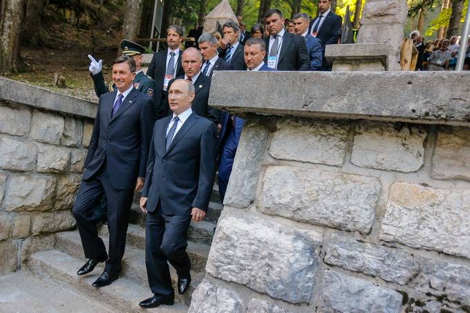 Obisk ruskega predsednika Vladimirja Putina v Republiki Sloveniji. Spominska slovesnost pri Ruski kapelici.