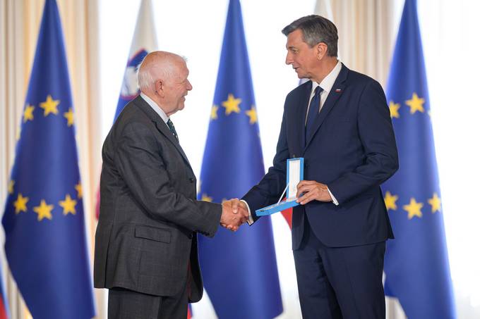 Predsednik republike v Predsedniški palači priredil posebno slovesnost ob 30-letnici mednarodnega priznanja Republike Slovenije - Miles