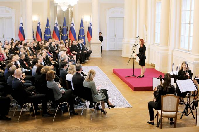 Predsednik Pahor je gostil sprejem ob 10. obletnici podelitve nagrade Mentor leta