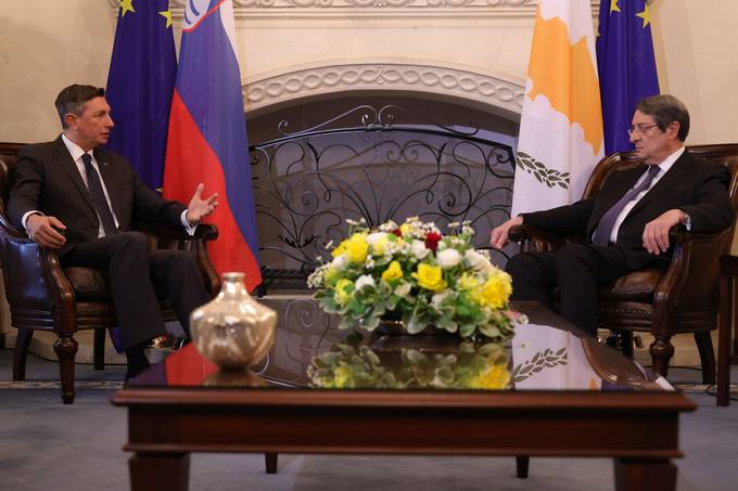 Predsednik Republike Slovenije Borut Pahor se danes na povabilo predsednika Republike Cipra Nicosa Anastasiadesa mudi na uradnem obisku v Republiki Ciper