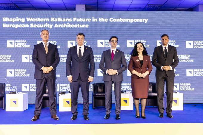 Predsednik republike Borut Pahor na Prespanskem forumu za dialog v luči posledic vojne v Ukrajini pozval k nujnosti širitvenega procesa EU na Zahodni Balkan