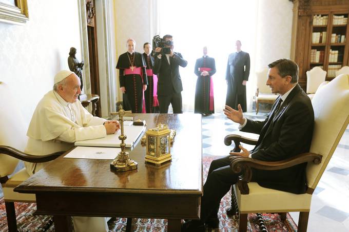 Predsednik republike Borut Pahor na povabilo papeža Frančiška na uradnem obisku pri Svetem sedežu